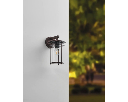 Wandleuchte mit klarer Glasabdeckung und Glühbirne