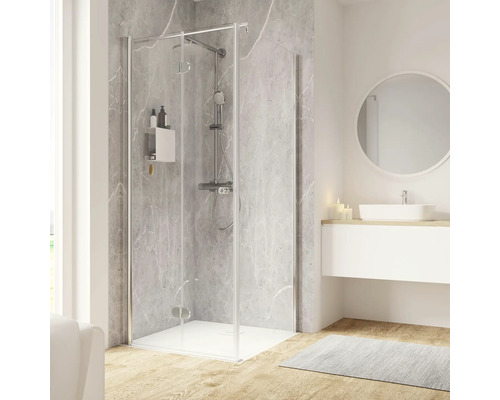 Eckdusche mit Drehfalttür Schulte Garant 2.0 800x800x2000 mm Echtglas Klar hell chrom Türanschlag links Badezimmer mit Duschkabine, Waschbecken, Spiegel und Holzfußboden.