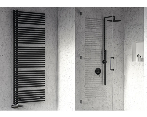 Designheizkörper Rotheigner Pipe 1415x496 mm schwarz Anschluss Einseitig unten Modernes Badezimmer mit schwarzem Handtuchwärmer, Dusche und Armaturen