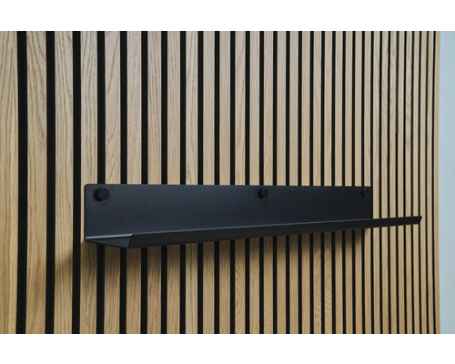 Sonava Function Regal breit Large 780 x 90 x 140 mm Schwarzes Wandregal an einer Holzpaneelwand