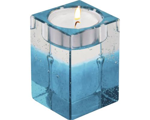 Teelichthalter aus Glas in Würfelform mit Kerze