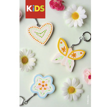 Dekorative Schlüsselanhänger in Herz-, Schmetterlings- und Blumenform