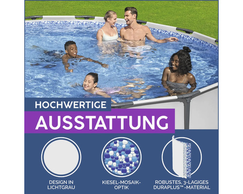 Familie genießt den Pool mit hochwertiger Ausstattung: hellgraues Design, Kieselmosaikoptik und robustes, dreilagiges DuraPlus Material.