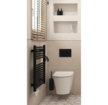 Modernes Badezimmer mit Toilette, Heizkörper und Jalousien
