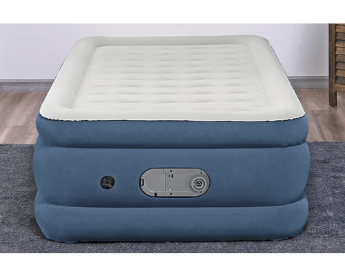 Aufblasbare Matratze mit integrierter Pumpe
