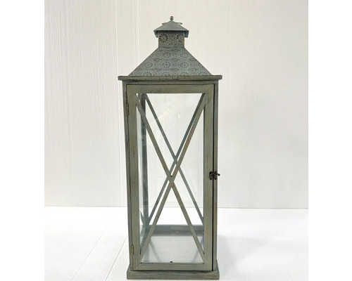 Dekorative Laterne mit Glasscheiben