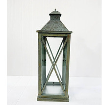 Dekorative Laterne mit Glasfenstern und Metallrahmen