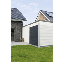Modernes Gartenhaus mit Flachdach neben Wohnhäusern