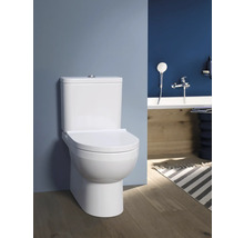 Weißes Stand-WC in Badezimmerumgebung