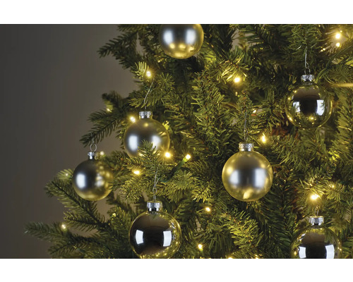Weihnachtsbaumkugeln Glas Ø 6 cm silber 30 Stück Geschmückter Weihnachtsbaum mit Christbaumkugeln und Lichterkette