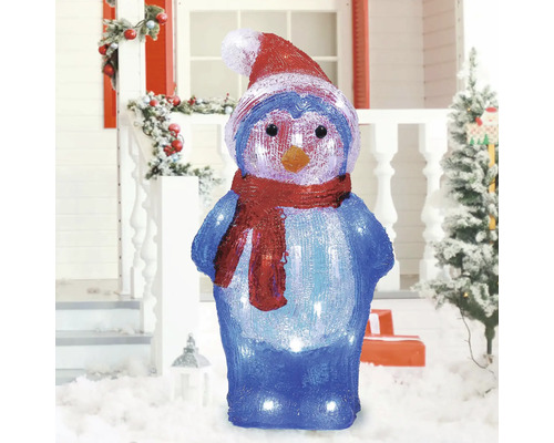 Dekorativer Pinguin mit Mütze und Schal für den Außenbereich