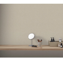 Dekorative Tapete im Schlafzimmer über einem Schminktisch