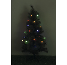 Geschmückter Weihnachtsbaum mit farbigen Lichtern