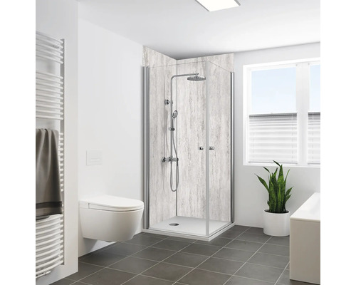 Badezimmer mit Duschkabine, Toilette und Heizkörper