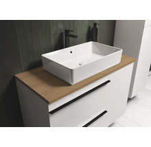 Modernes Badezimmer mit Aufsatzwaschbecken, Armatur und Unterschrank
