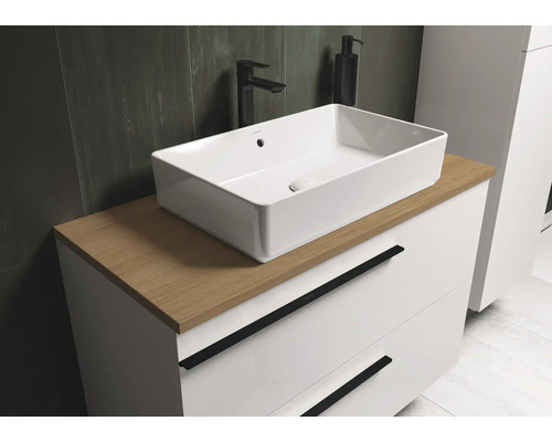 Modernes Badezimmer mit Aufsatzwaschbecken, Armatur und Unterschrank