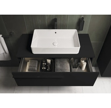 Waschtisch mit Schublade, Waschbecken und Badaccessoires