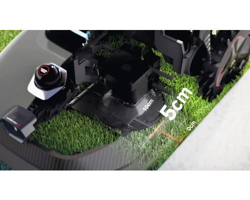 Detailansicht eines Mähroboters mit einer Schnittlänge von 5 bis 10 cm