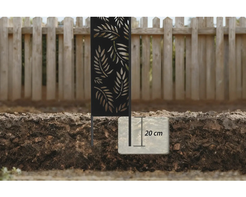 Illustration eines Sichtschutzzauns mit Blättermuster und Betonfundament im Garten.