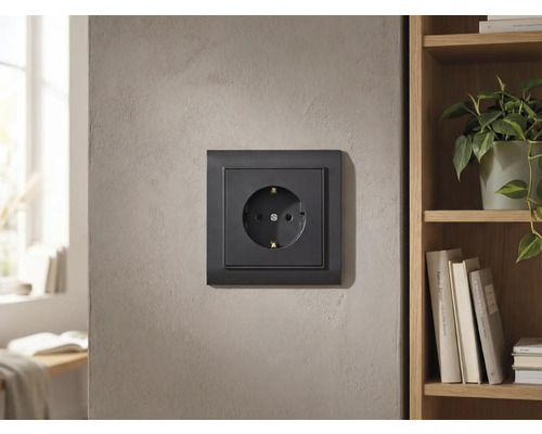 Steckdose an der Wand montiert