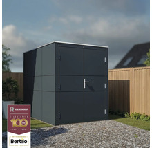 Gartenschrank mit Doppeltür auf einem Kiesweg