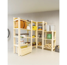 Regalsystem aus Holz mit Werkzeugen und Zubehör