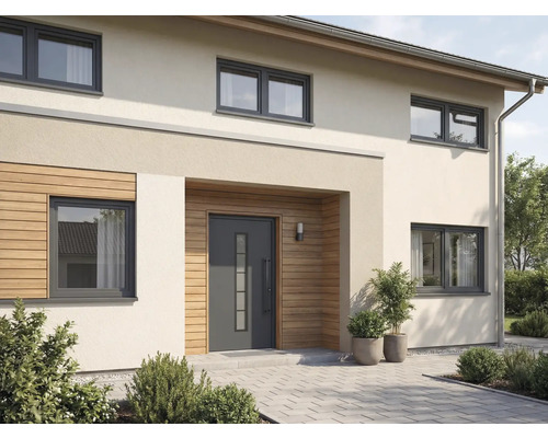 Hausfassade mit Haustür, Fenstern und Außenbereich