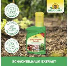 Neudorff Schachtelhalm Extrakt in grüner Flasche aus 90 Prozent Recyclat, geeignet für ökologischen Landbau und natürlich biologisch. Neudorff Logo.