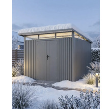 Modernes graues Gerätehaus aus Metall mit Pultdach, Oberlichtern und Doppeltür in einer verschneiten Gartenanlage.