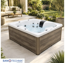 Quadratischer Außenwhirlpool mit holzoptik Verkleidung auf einer Terrasse im Garten. Sanotechnik International Logo.