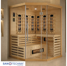 Eck-Infrarotkabine aus hellem Holz mit Glasfront, Holzbänken und Infrarotstrahlern. San Technik International Logo.