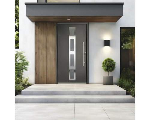 Moderne Hauseingangstür in Anthrazit mit Lichtausschnitt, Edelstahlgriff, Holzfassade, Außenleuchte und Betontreppe im minimalistischen Stil.