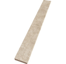 Sockelfliese aus Naturstein, Travertin, beige, rechteckig.