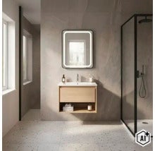 Modernes Badezimmer mit wandhängendem Waschtischunterschrank in Holzoptik, LED-Spiegel und ebenerdiger Dusche. (Image AI modified or generated)