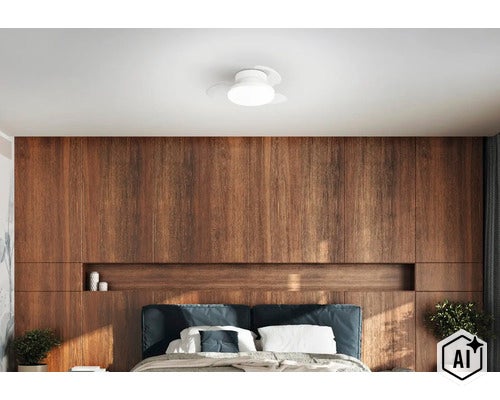 Deckenventilator mit integrierter LED Beleuchtung in modernem Schlafzimmer mit Holzwandvertäfelung. (Image AI modified or generated)