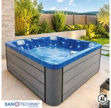 Ein quadratischer Whirlpool von Sanotechnik International steht auf einer Terrasse in einem Garten mit Beleuchtung und Massagedüsen. (Image AI modified or generated)