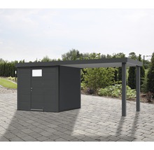 Gartenhaus mit Carport auf gepflastertem Untergrund