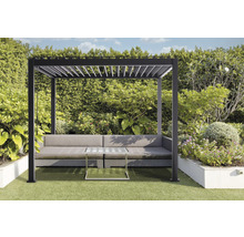 Garten Szene mit Pergola, Sofa und Tisch