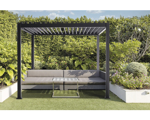 Pergola Mirador Basic Pfostenstärke 8,8 x 8,8 cm 300 x 300 x 240 cm anthrazit Garten Szene mit Pergola, Sofa und Tisch