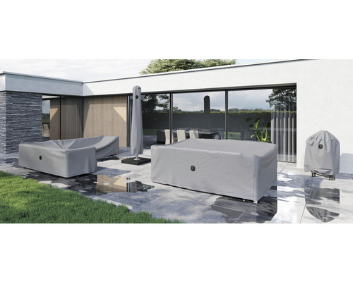 Abdeckhauben für Gartenmöbel, Sonnenschirm und Grill auf Terrasse