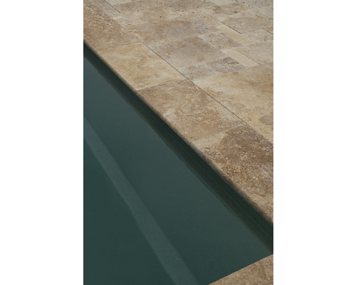 Poolumrandung aus Travertin