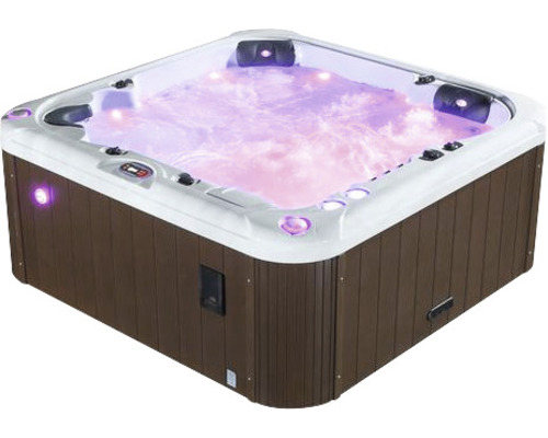 Quadratischer Whirlpool mit Wasser und Beleuchtung
