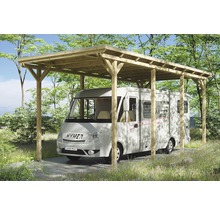 Holz Carport mit Wohnmobil im Garten