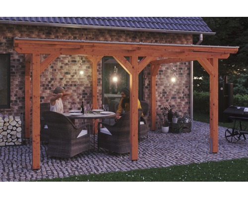 Terrassenüberdachung SKAN HOLZ Siena 434x400 cm eiche hell Holz Pavillon mit Menschen im Garten