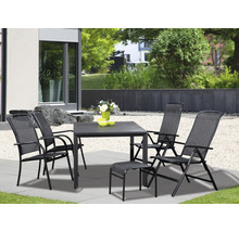 Gartensitzgruppe mit Tisch, Stühlen und Hocker auf Terrasse