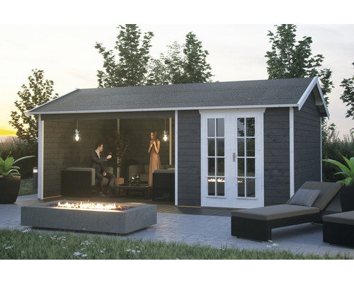 Holzgartenhaus mit Terrasse, Gartenmöbeln und Feuerstelle
