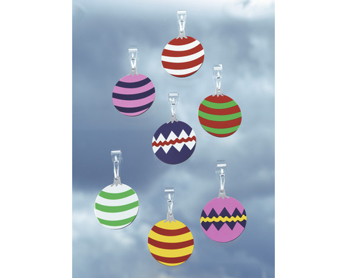 Dekorative Christbaumkugeln mit unterschiedlichen Mustern und Clip-Verschlüssen