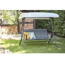 Gartenschaukel mit Dach, Sitzkissen und Stahlgestell im Garten