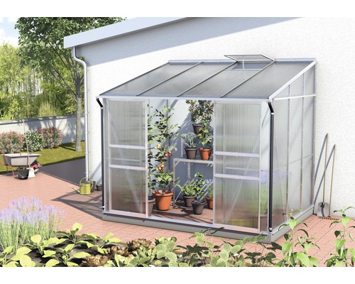 Anlehngewächshaus Vitavia Ida 5200 Hohlkammerplatten 6 mm 201x262 cm Aluminium Gewächshausanbau mit Pflanzen im Garten