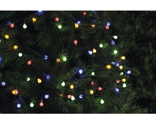 Weihnachtsbaum mit bunter Lichterkette